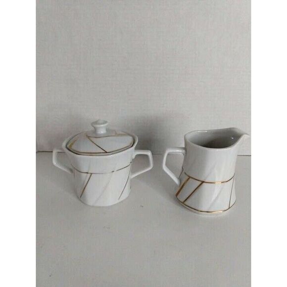 Gallery Collections By Ranmaru Crystalline White Made In Japan Cream & Sugar Set - Picture 2 of 7